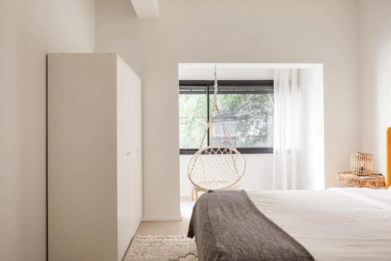 Renovated Large 3Rm Apartment 5 Min From The Beach Tel-Aviv Extérieur photo